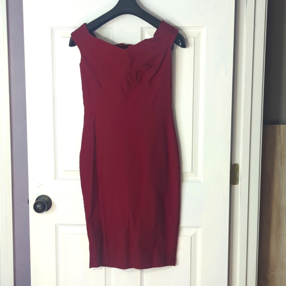 Sculpted wine colored dress size m